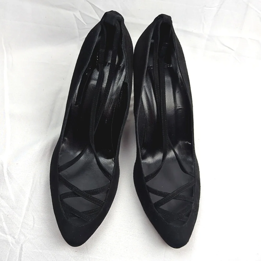 🆕🌿NICOLE FARHI SUEDE WEDGE SHOES🌿